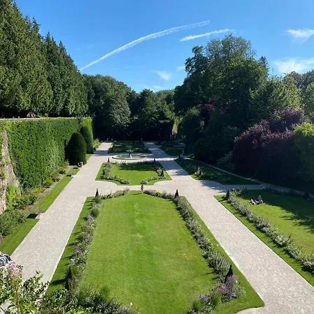 아파트 Mariya Moment