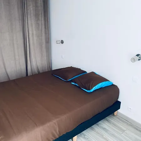 아파트 Mariya Moment *