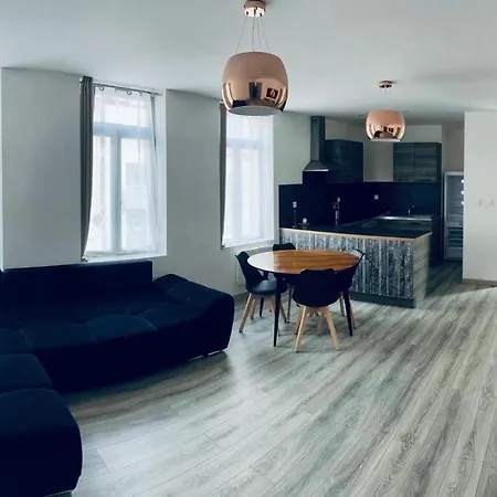 Mariya Moment Saint-Omer (Pas-de-Calais)